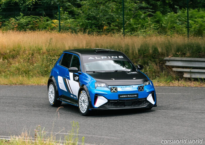 El nuevo A290 Rallye de Alpine arroja barro y chispas por $70,000 | Carscoops